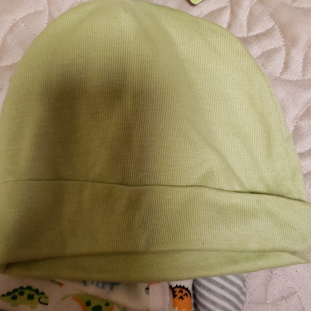 🔶️5 for $30🔶️ Baby Caps - Picture 4 of 6